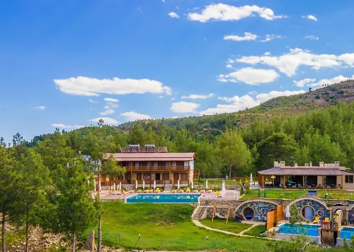 Maison Green Hill Hobbit Villas & Boutique Hotel