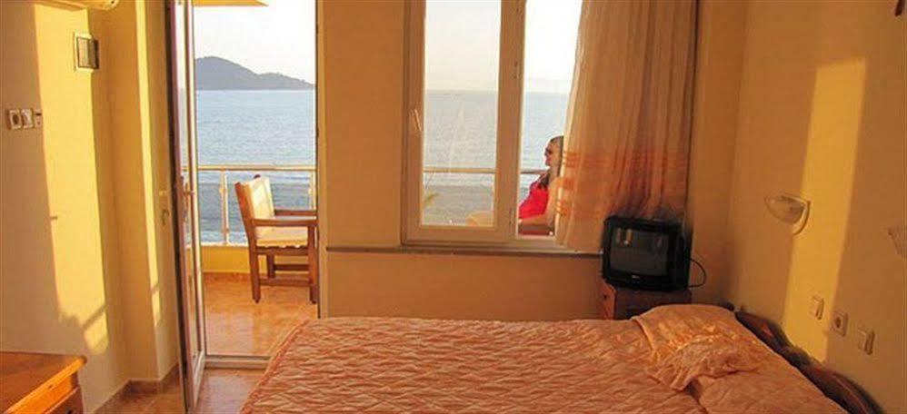 Hotel Simsek Antália