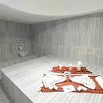 Ring Downtown Hotel