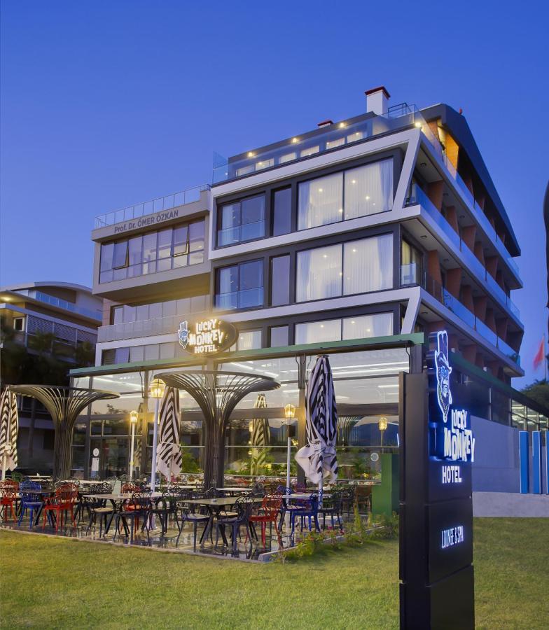 Lucky Monkey Hotel Antália