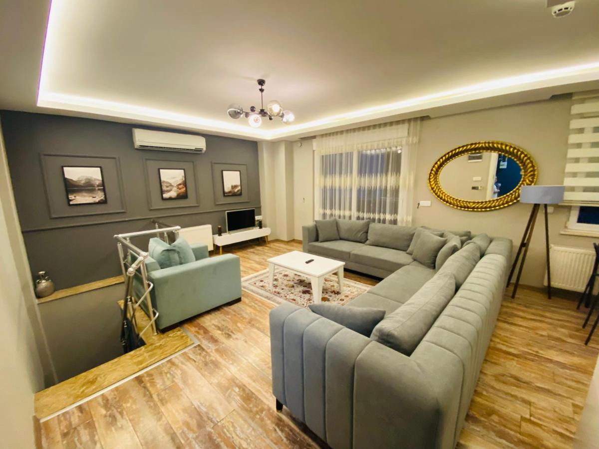 Apart-hotel Royal Loft 4*