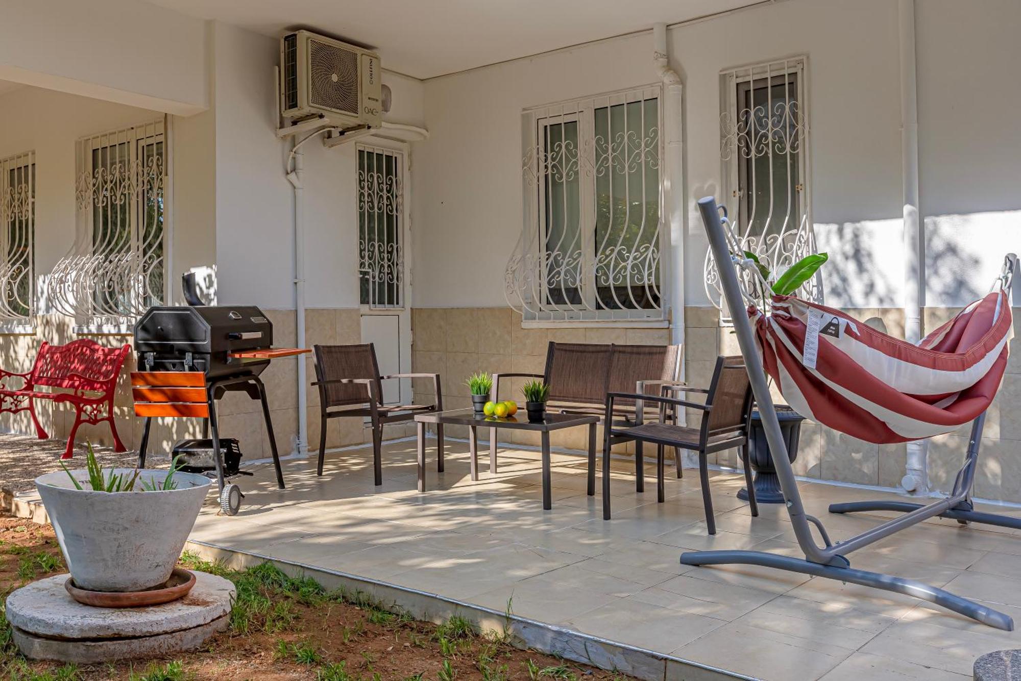 Melissas Lara Appartement *