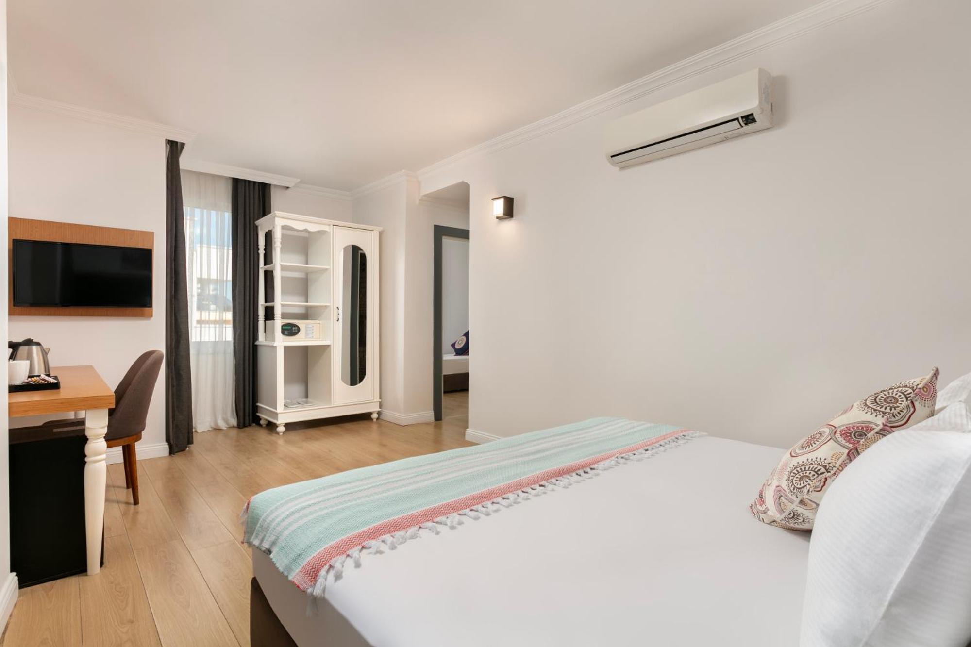 Azuu Boutique Otel 4*