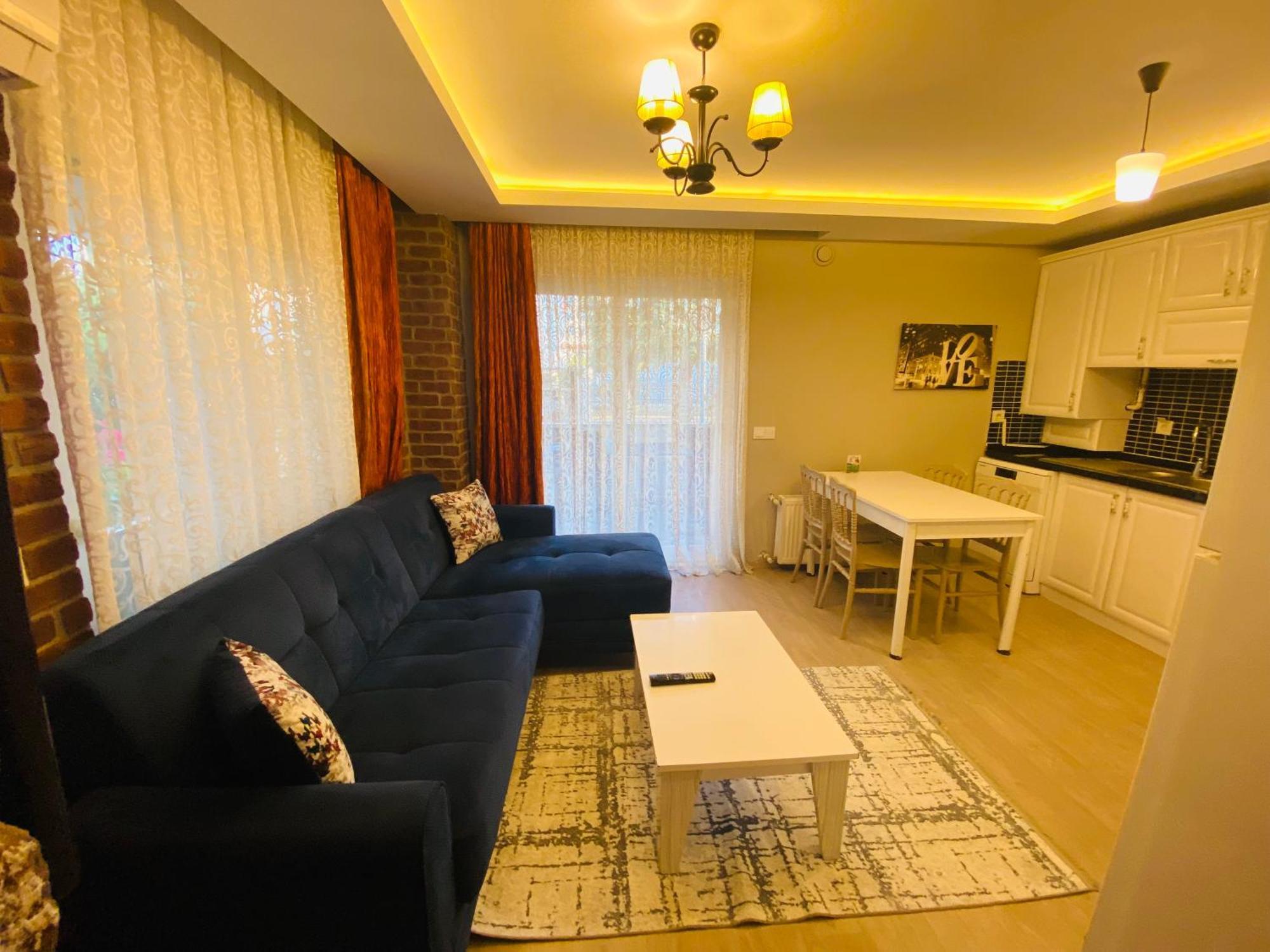 Royal Loft Apart-hotel 4*