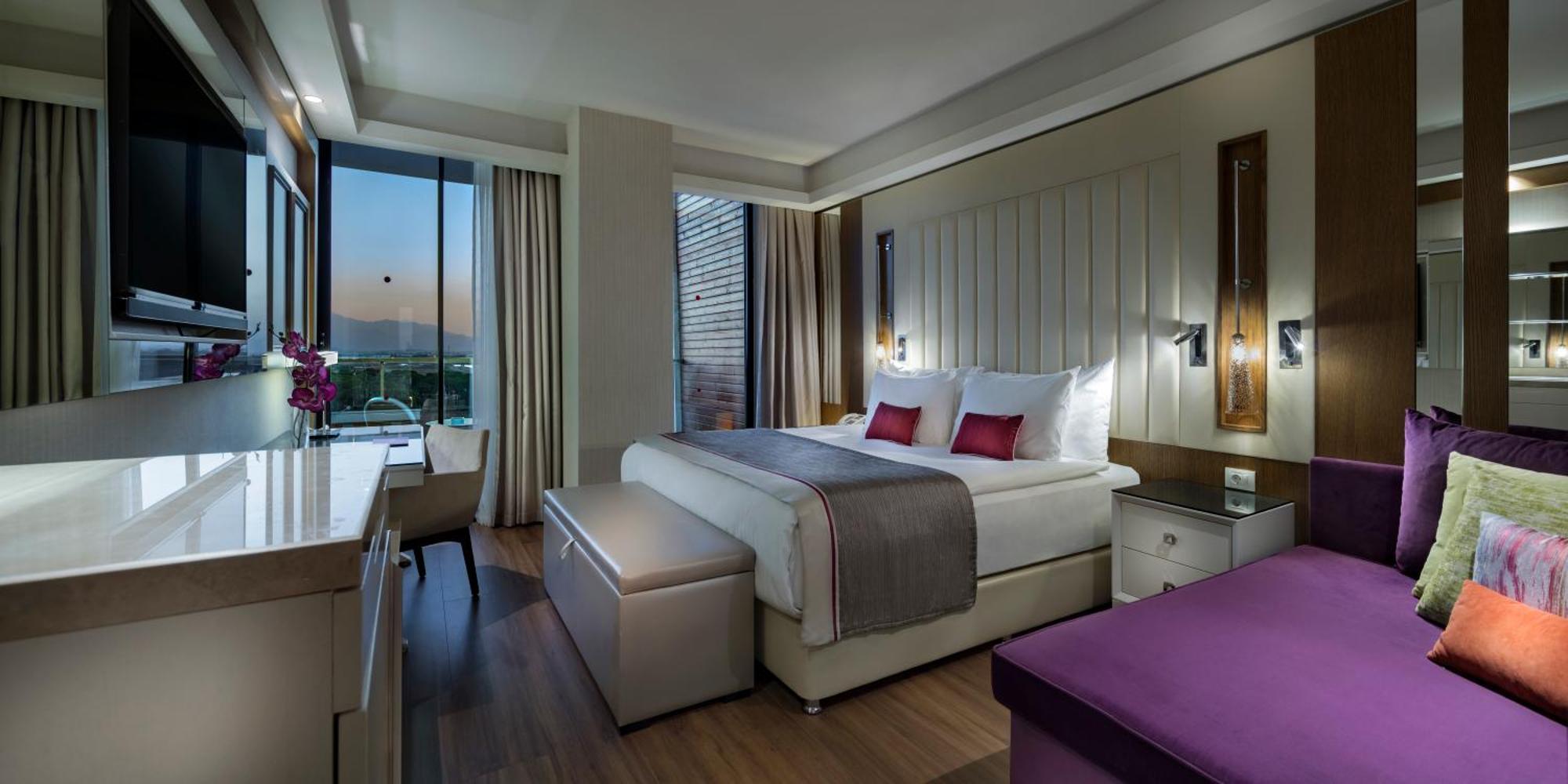 Trendy Lara Hotel Antália