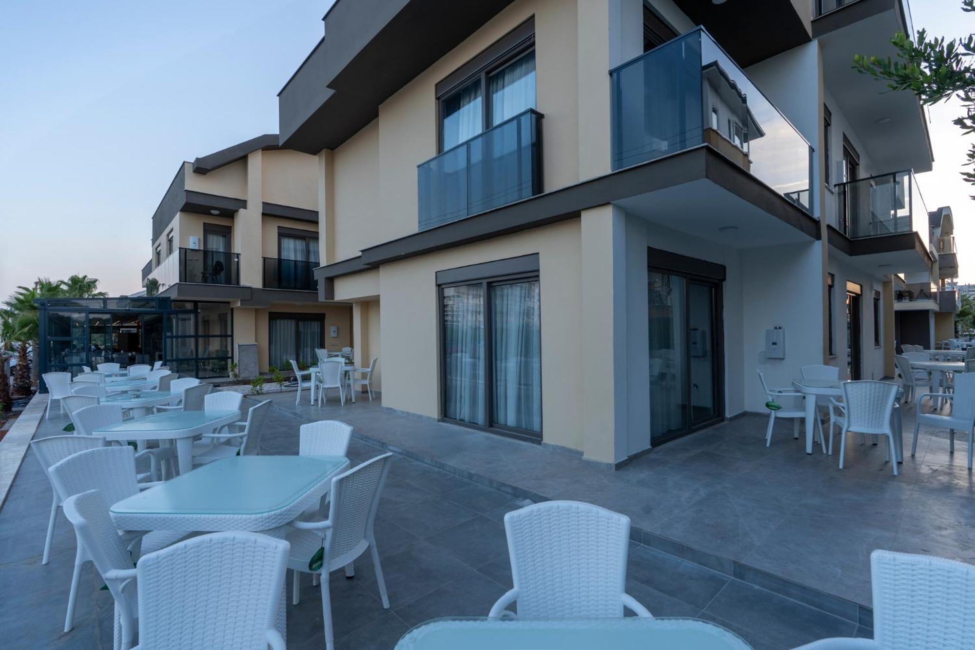 Lara Homes 2* Antalya