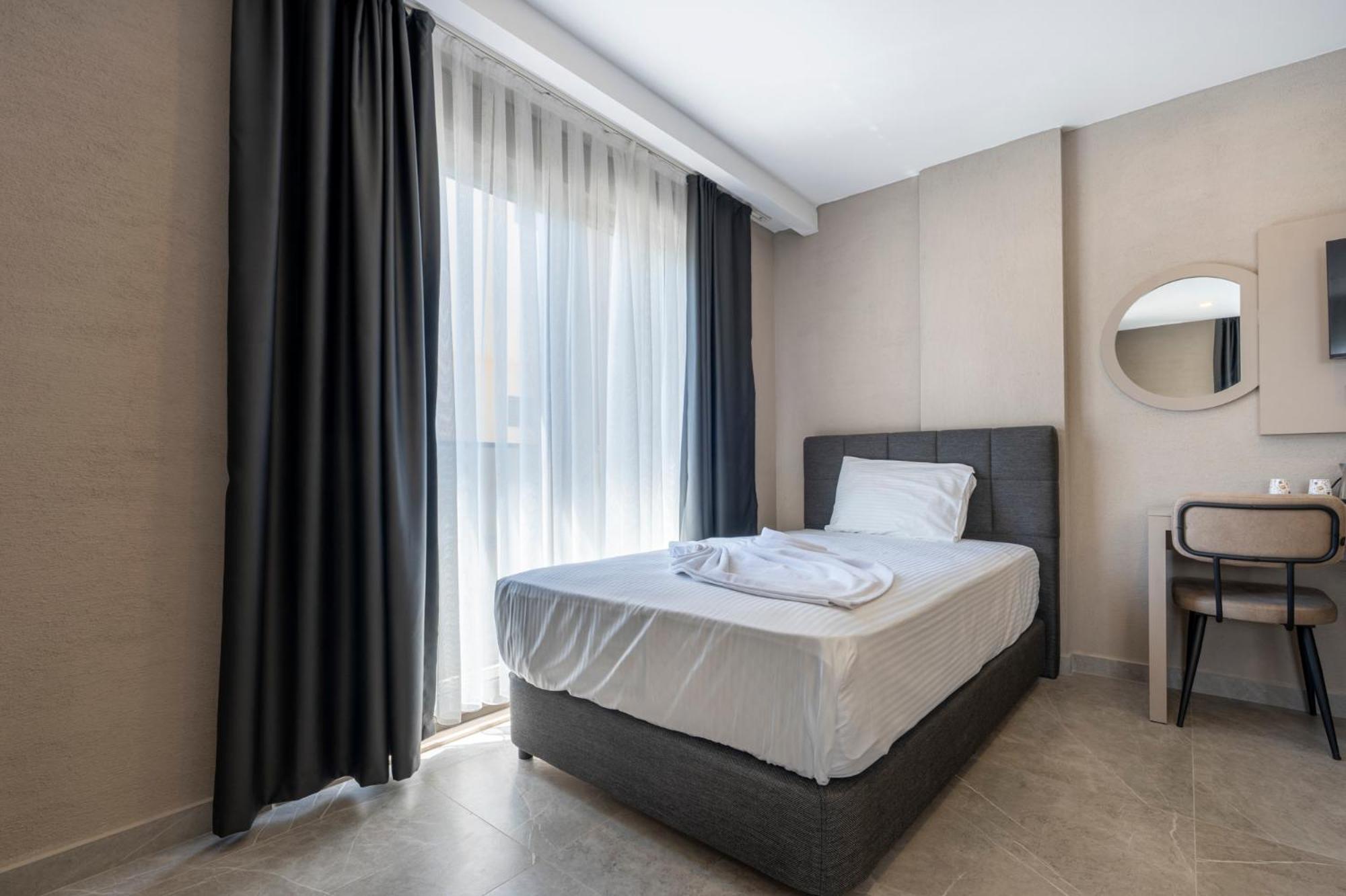 Aparthotel Lara Homes