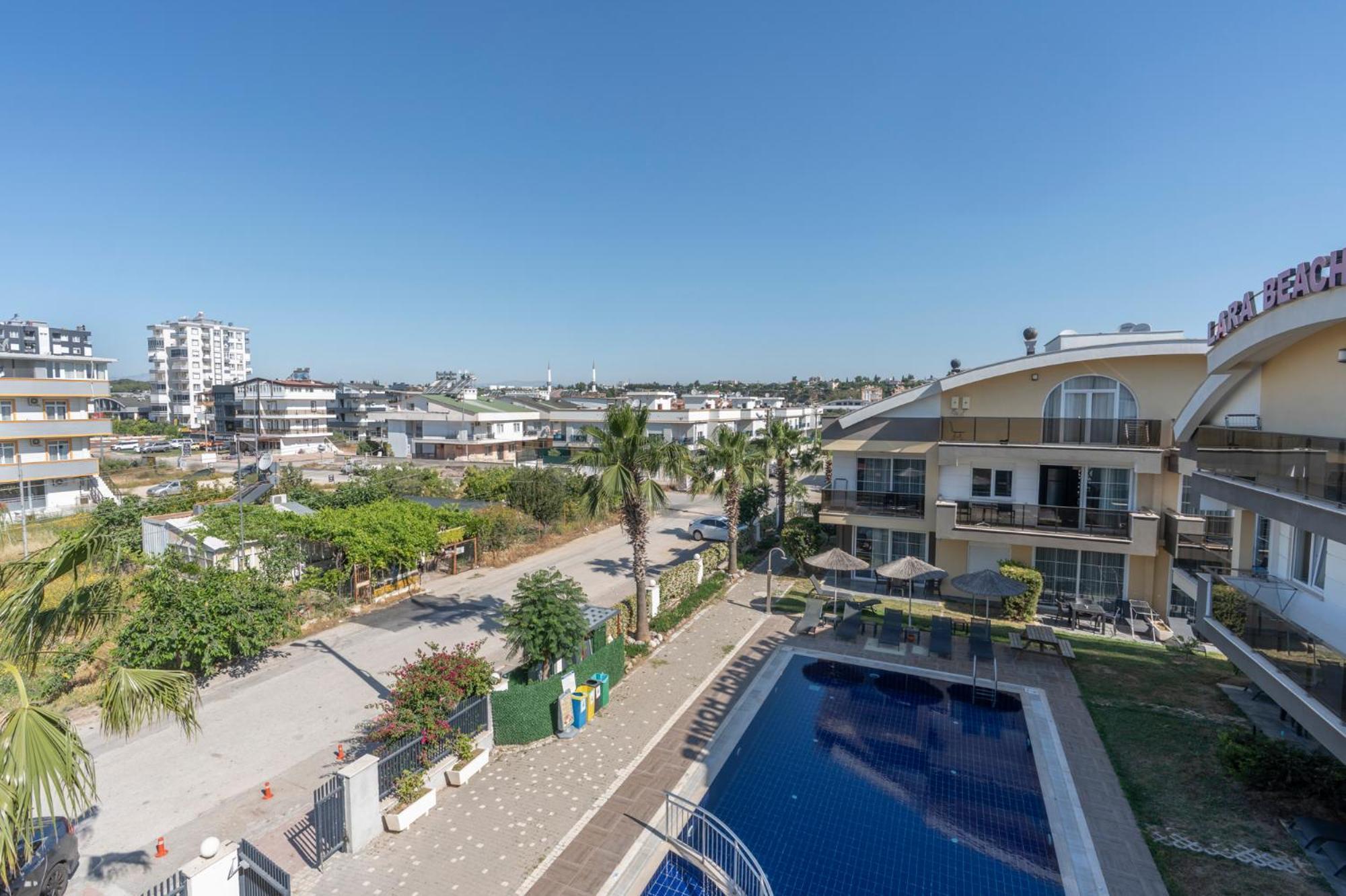 Aparthotel Lara Homes 2*