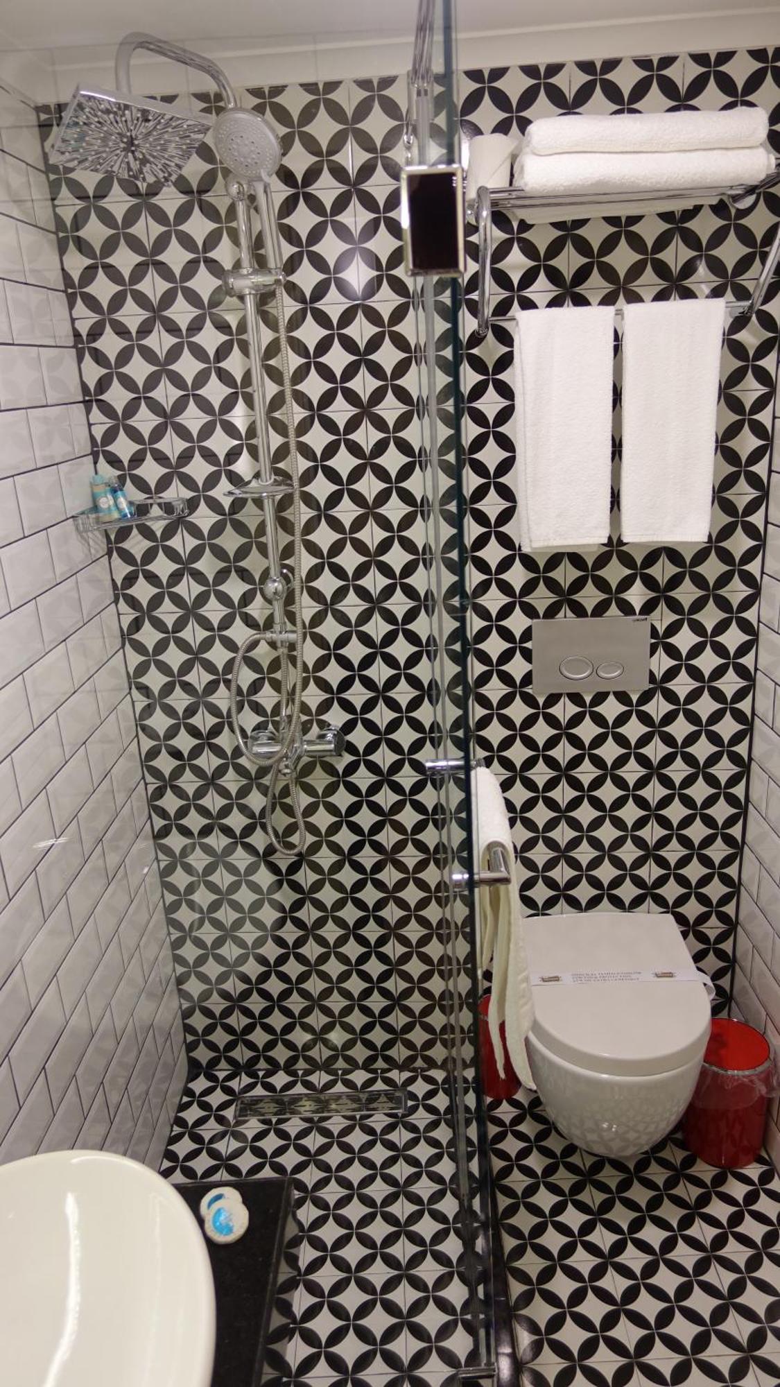 Mono Hotel 3*
