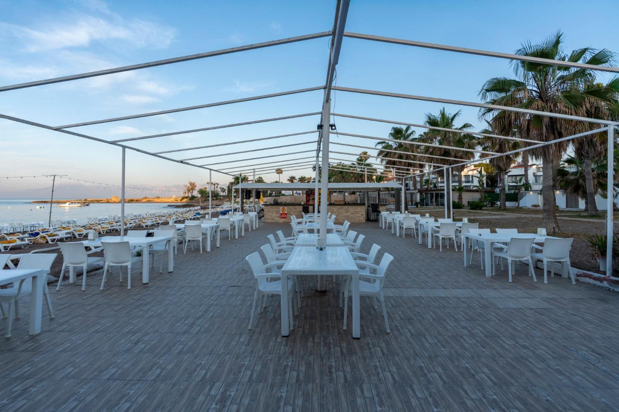 Aparthotel Lara Homes 2*