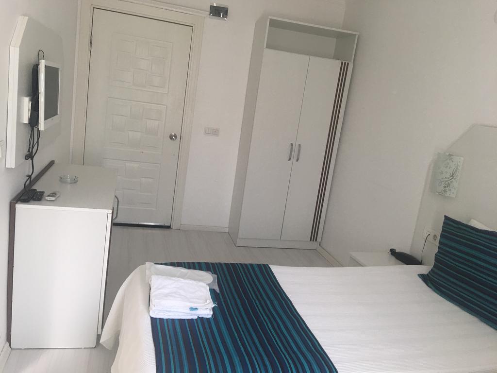 Teos Hotel Antália