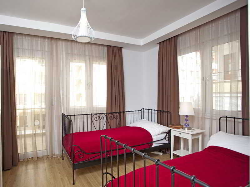 Apart-hotel The & 3*