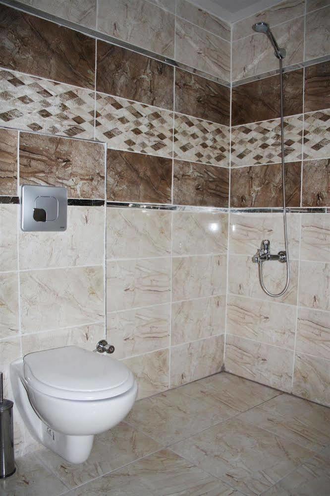 Rozz 1 2* Antalya