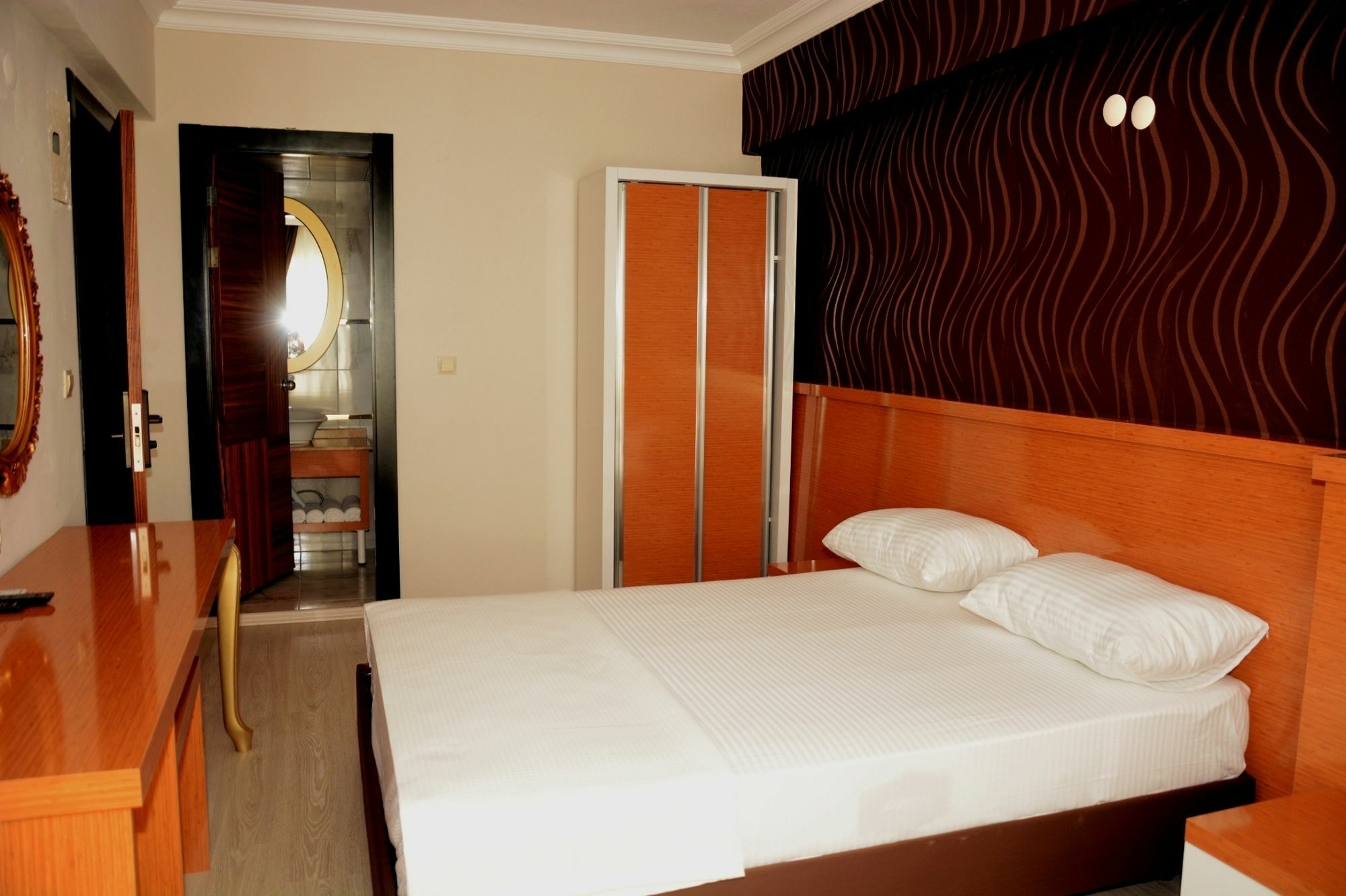 Hotel Derin Antália