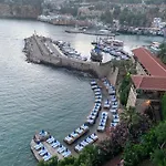 Cosy Flat In Old Town Antalya