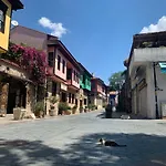 Cosy Flat In Old Town Antalya