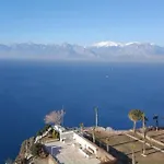 Adonis Hotel