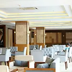 Palmet Beach Resort Hotel