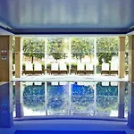 Palmet Beach Resort Hotel
