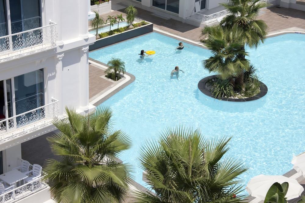 Apart Otel Hun Club 2*