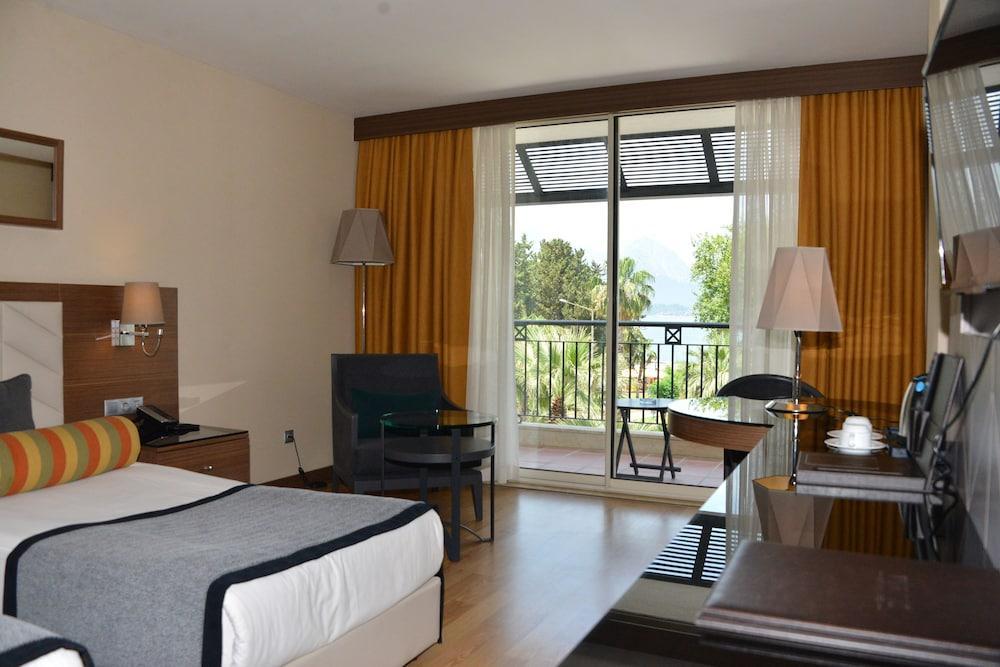 Hotel Imperial Turkiz Antalya