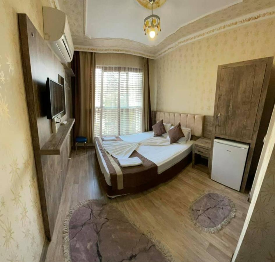 özgür Otel 3*