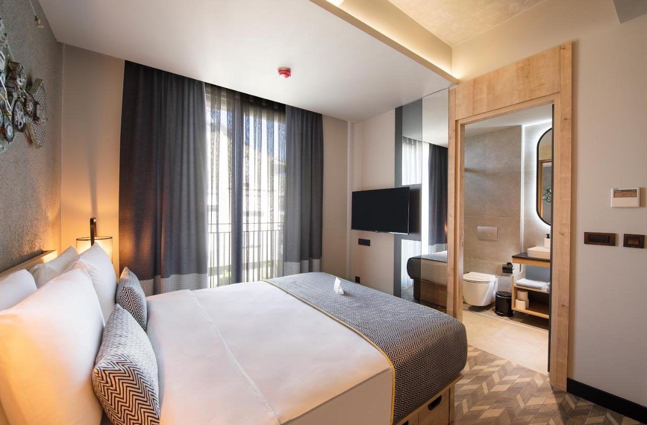 Apart-hotel Trend Cycle