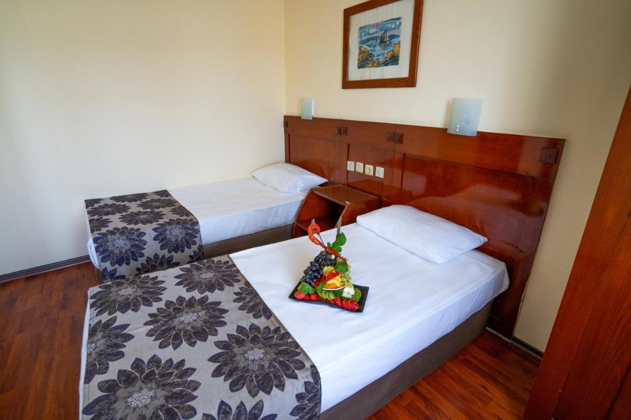 Nazar Hotel Antália