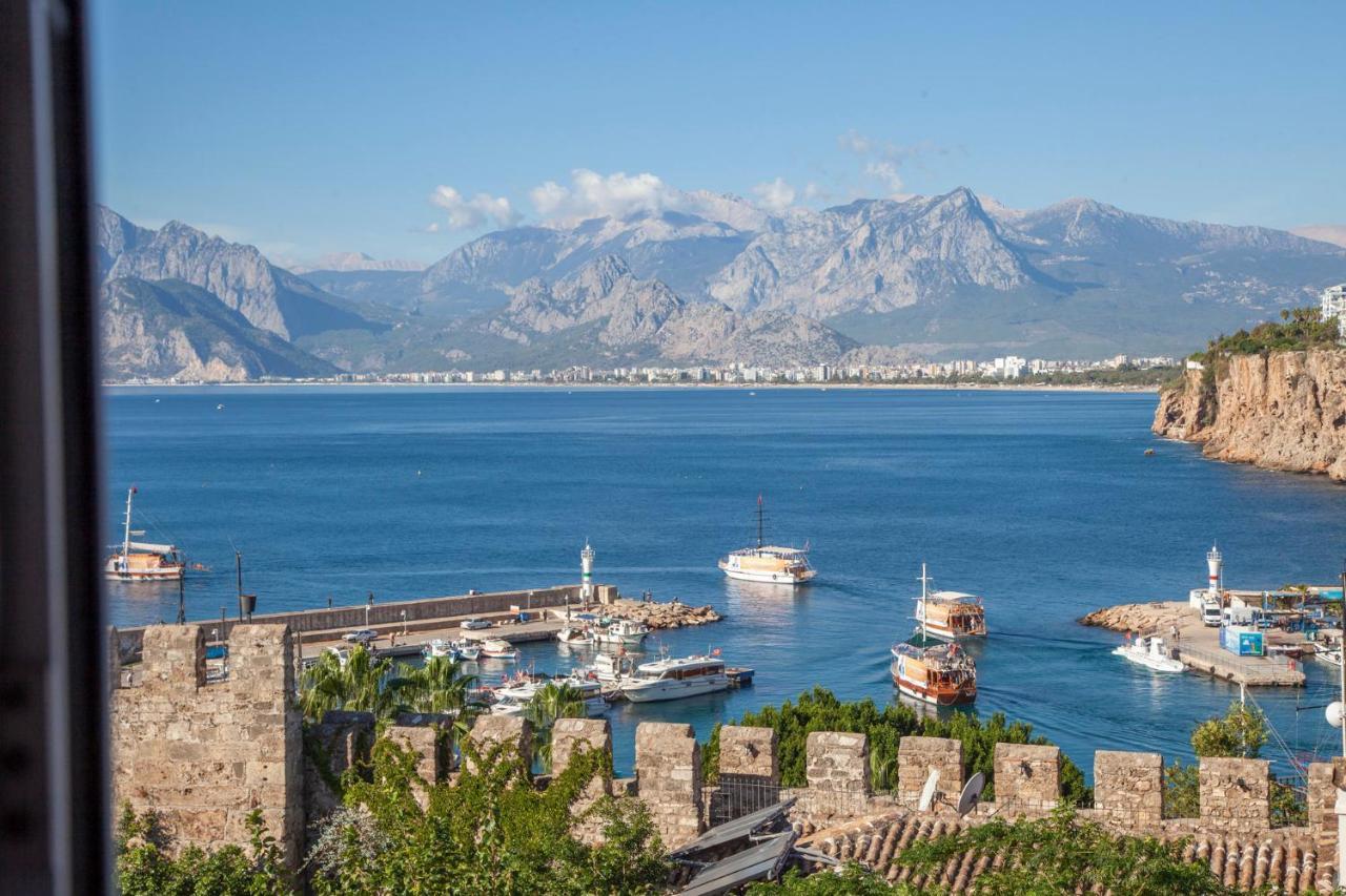 Mavi Avlu - Old Town Appartement Antalya