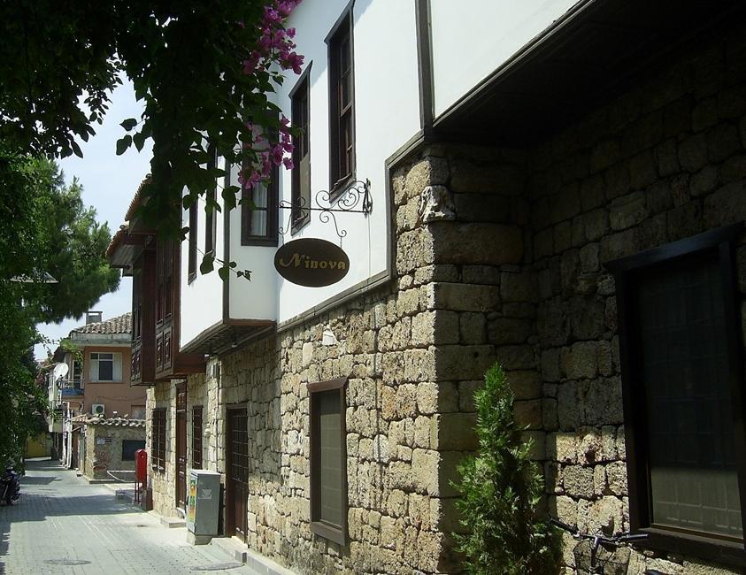 Hotel The Ninova 2*