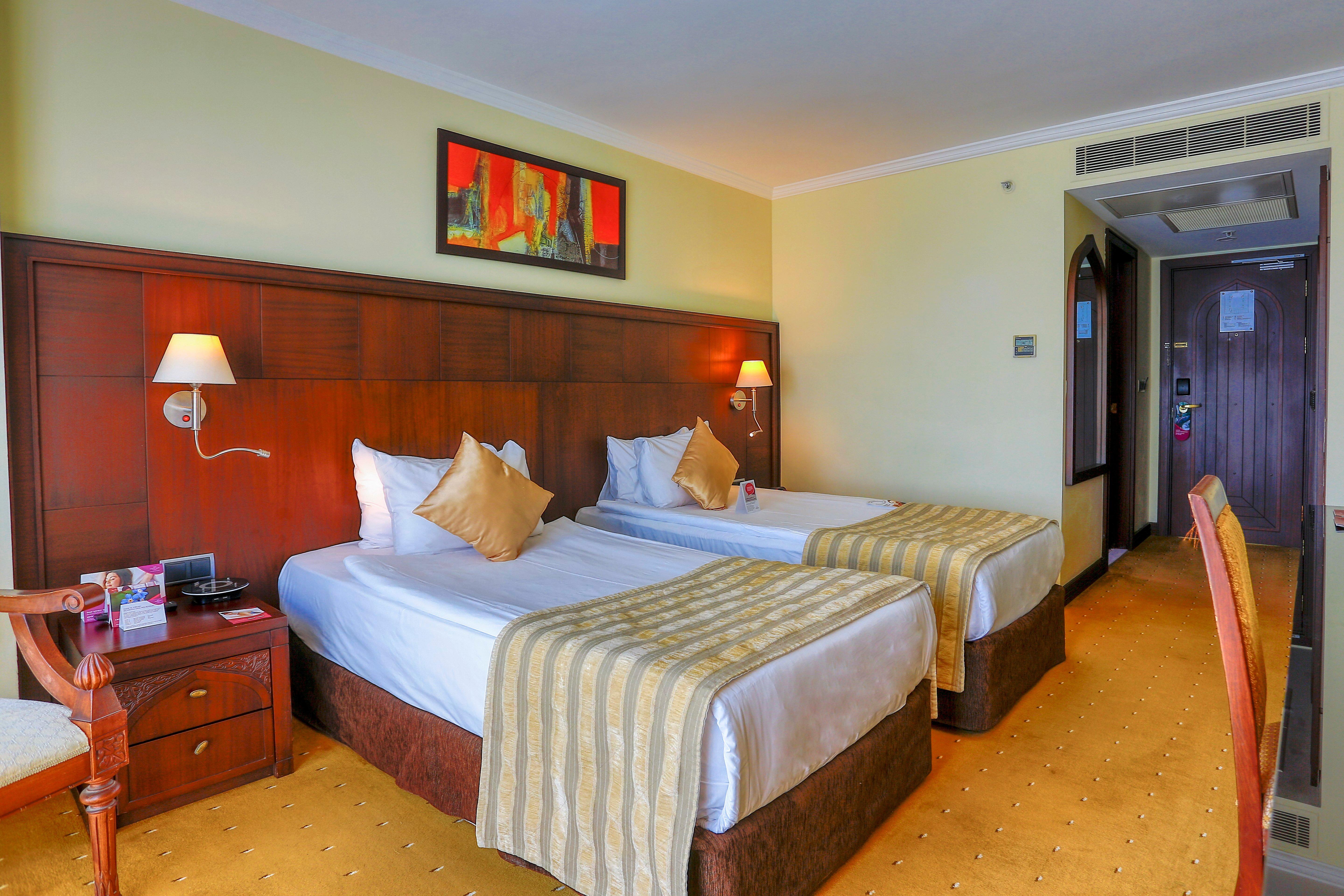 Crowne Plaza By Ihg Hotel Antália
