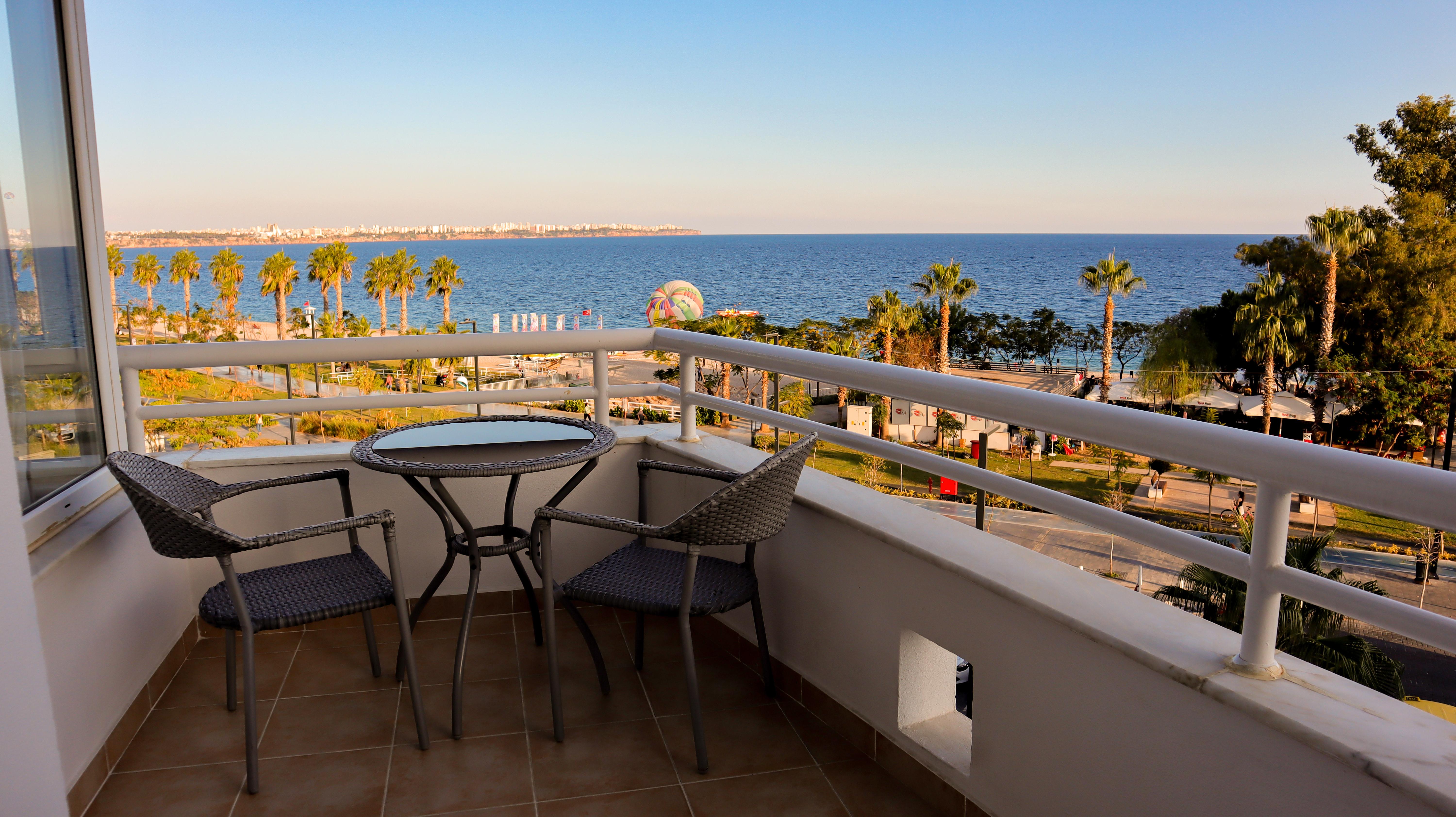 Otel The Corner Park Antalya