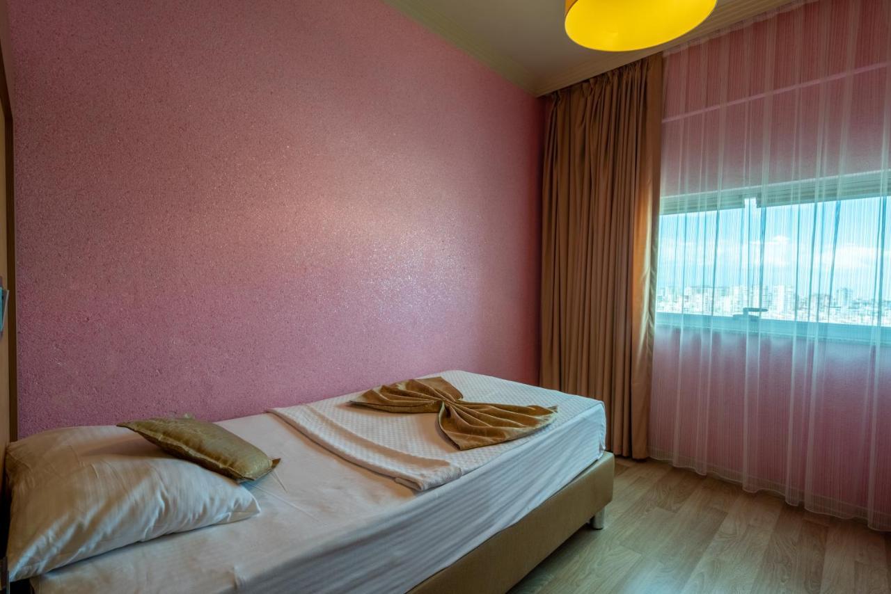 Live Otel 4*