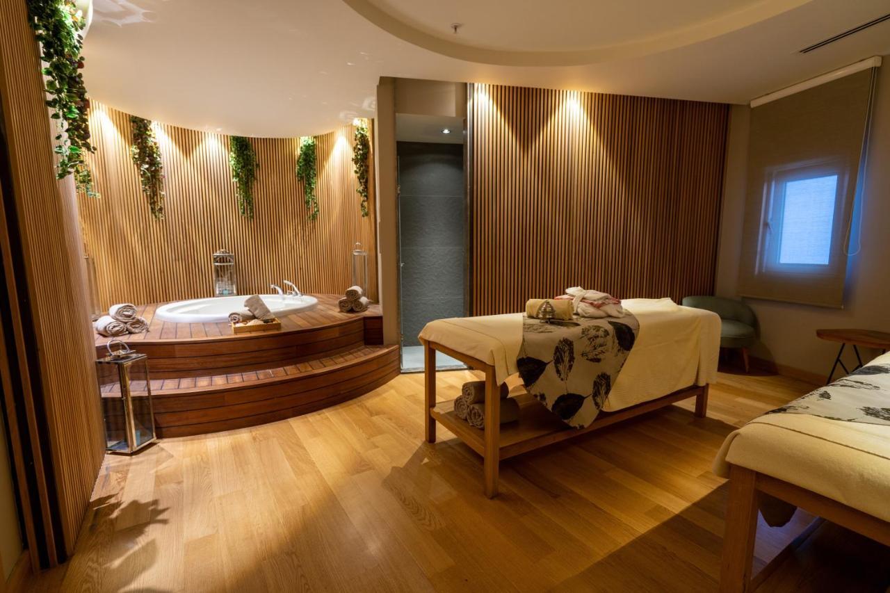 Lara Barut Collection Resort