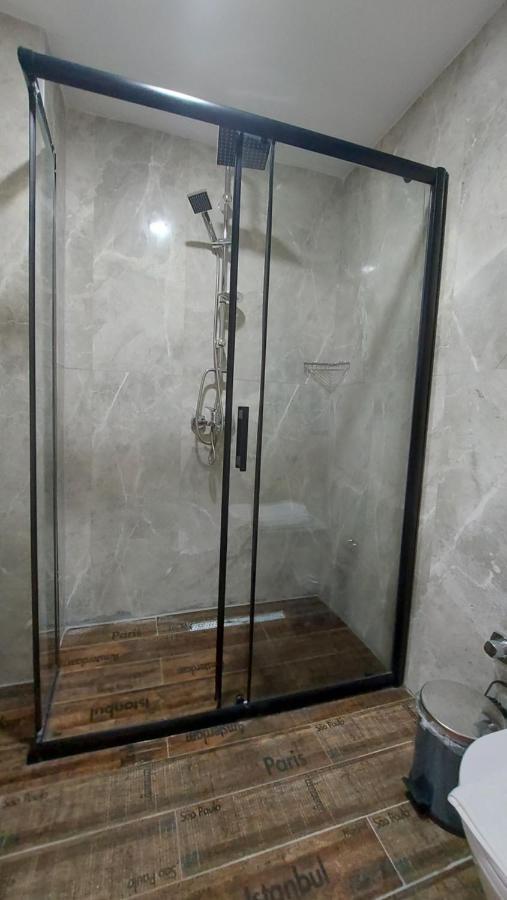 Lupo Libero Otel