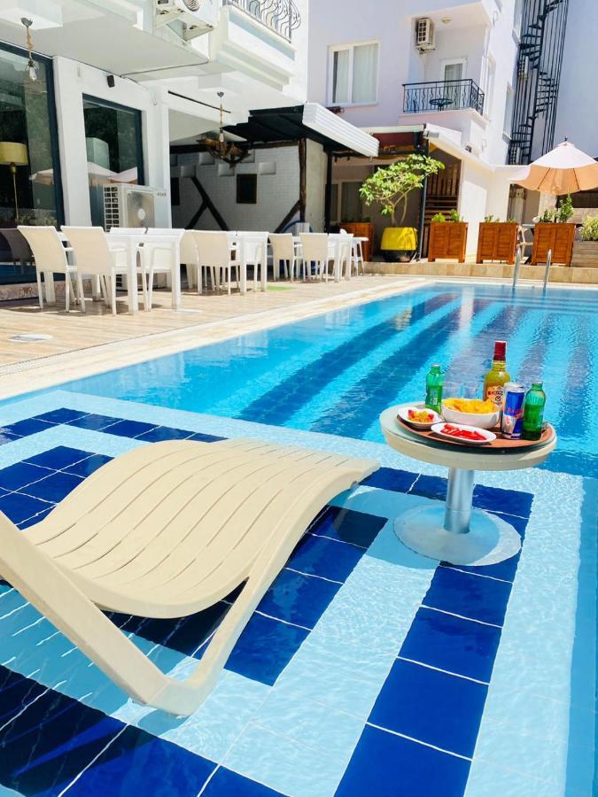 Otel Nfk The House 3*