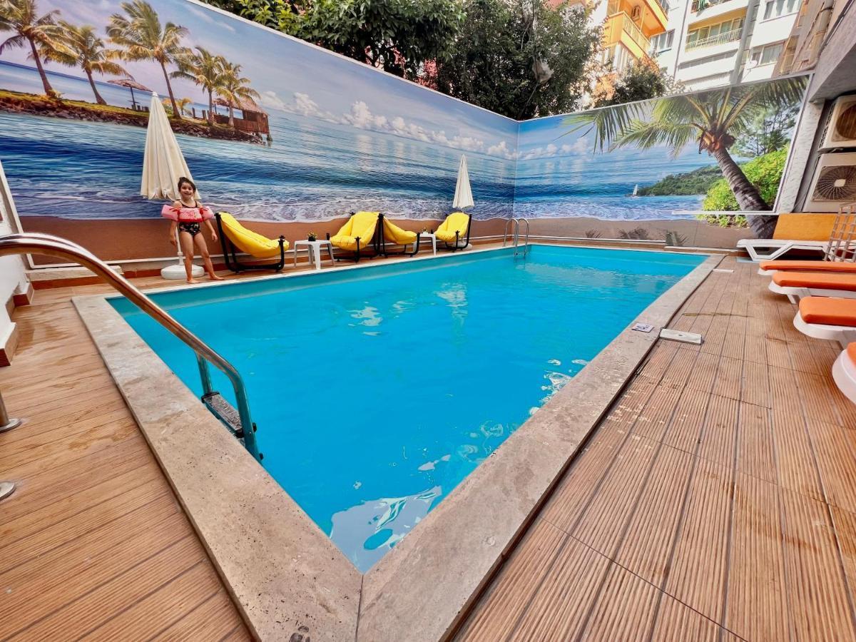 Otel Old Town Point &