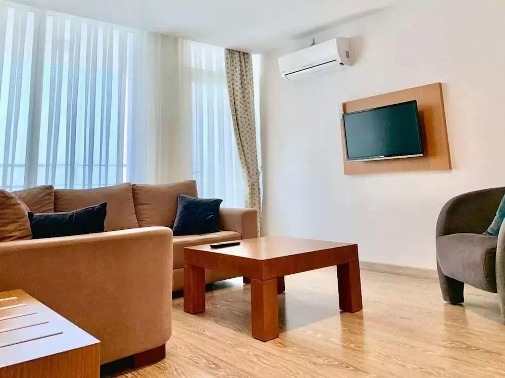 Aparthotel Durusu 3*