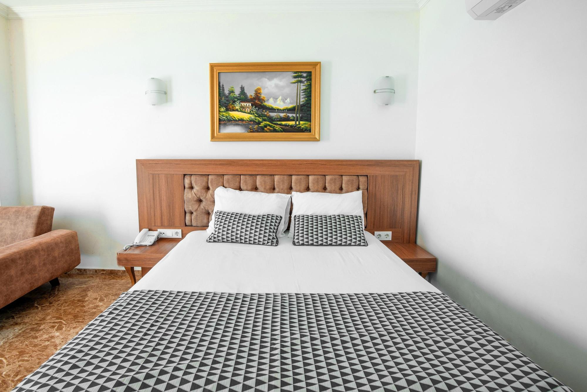 Otel Kristal 3*