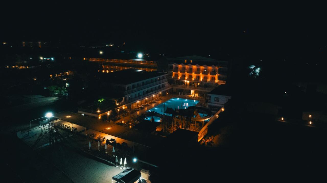 Sl La Perla Kemer * Antália
