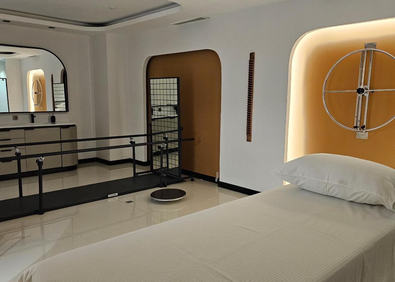 Medworld Cosmos Health & Rehabilitation Center Hotel Antália