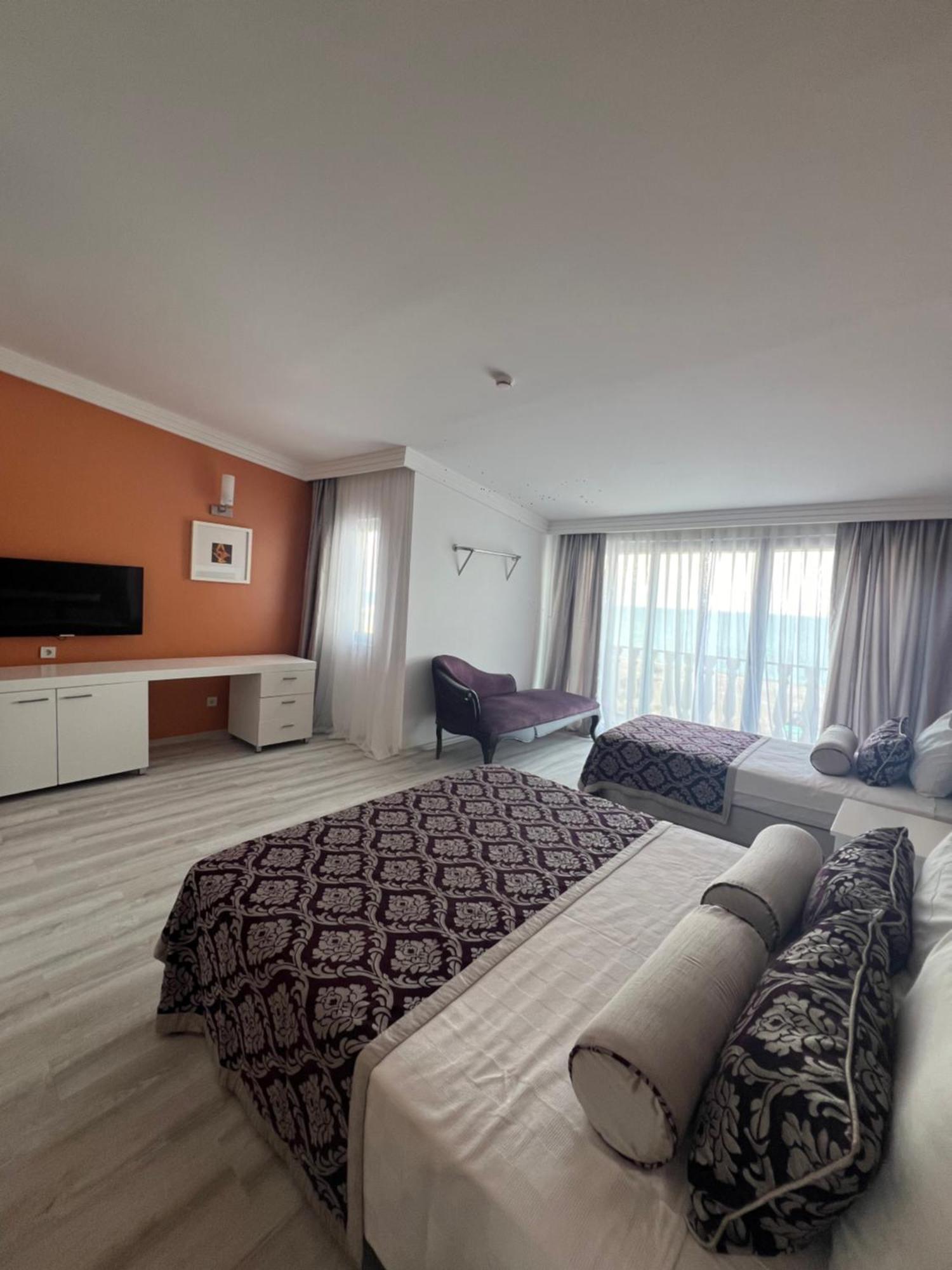 Sl La Perla Kemer * Antália
