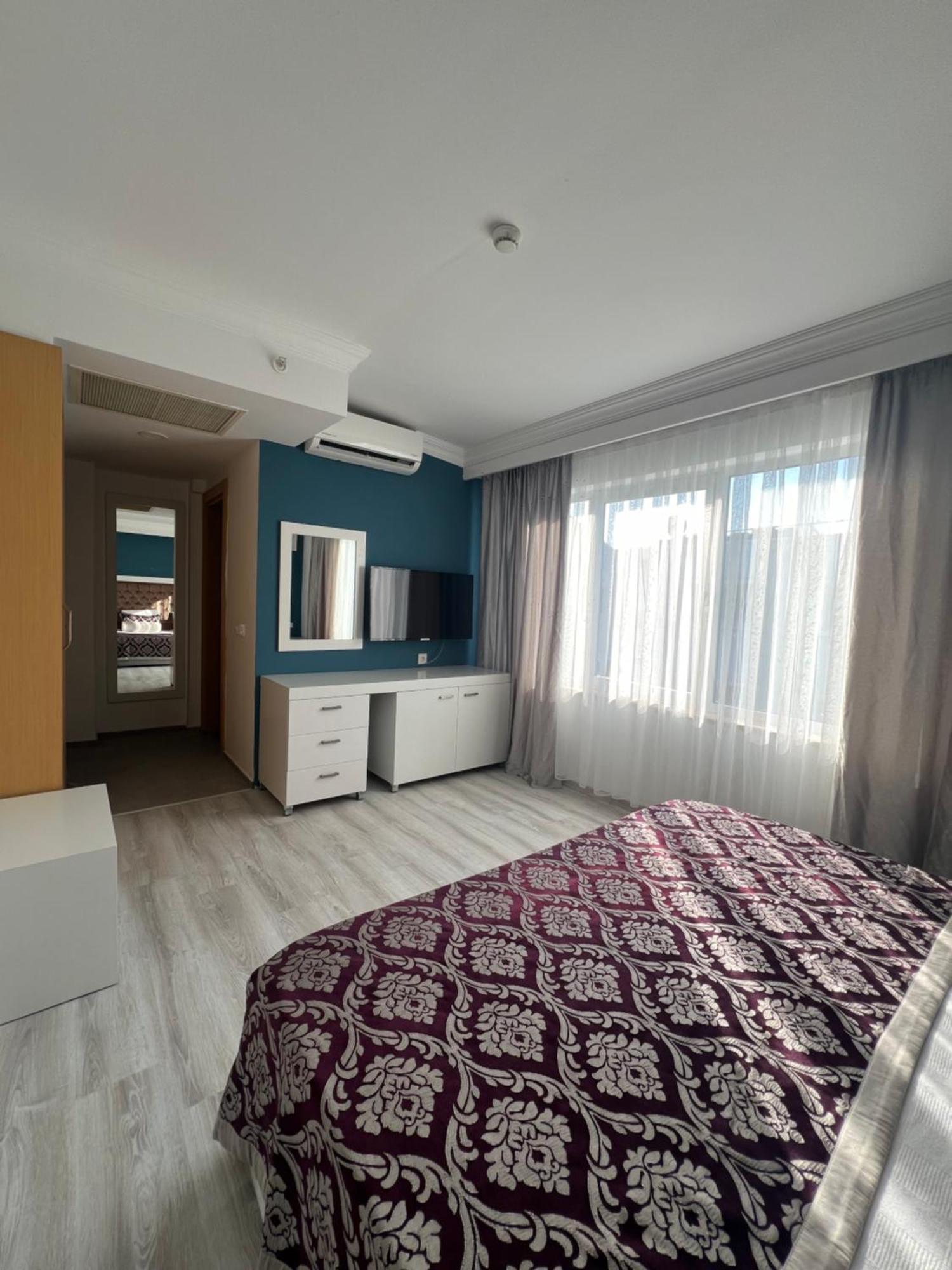 Sl La Perla Kemer * Antália