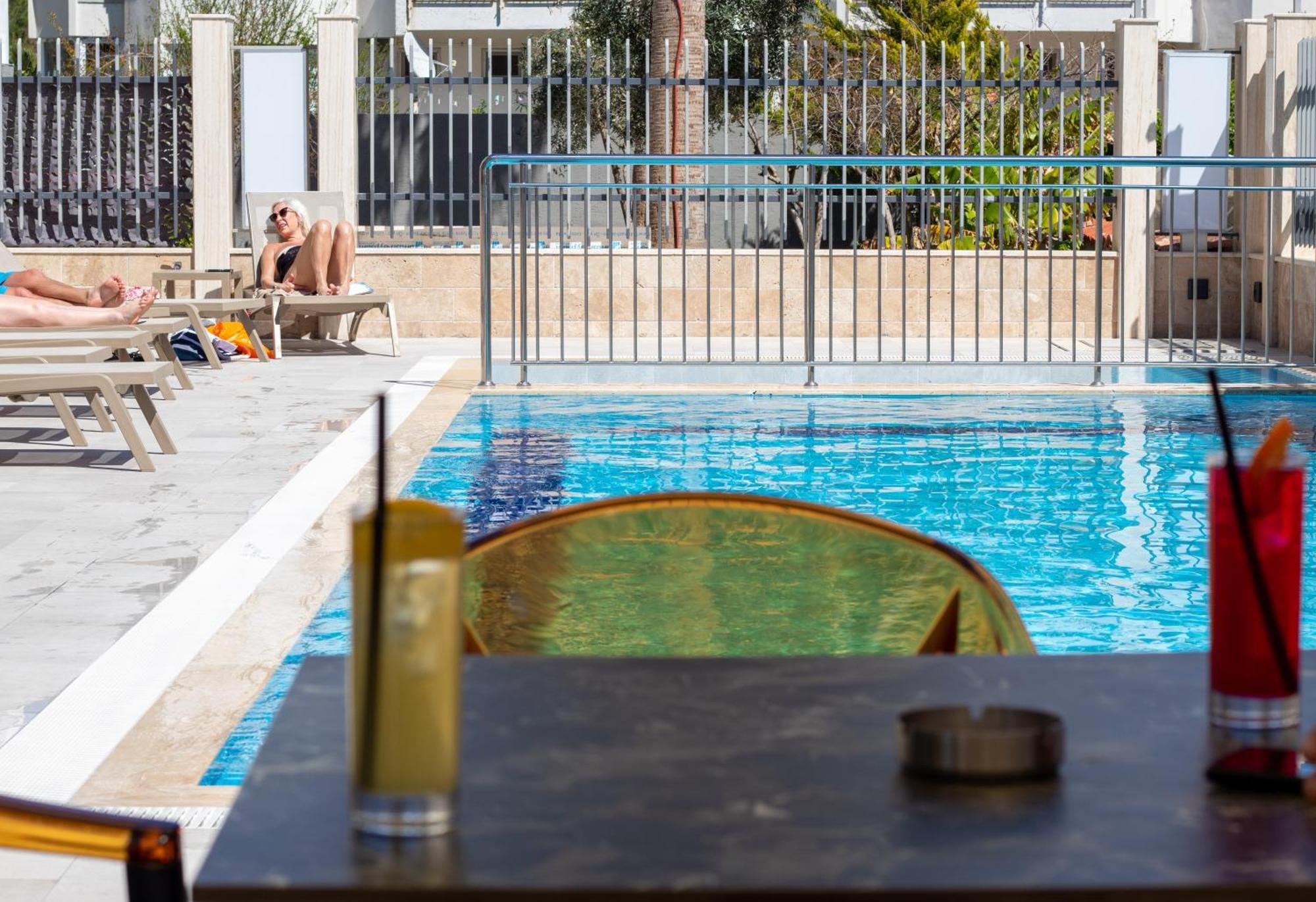 Peramis & Hotel Antália