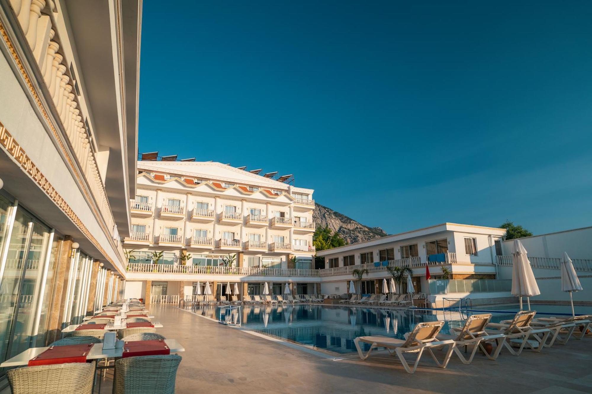Sl La Perla Kemer Resort Antália
