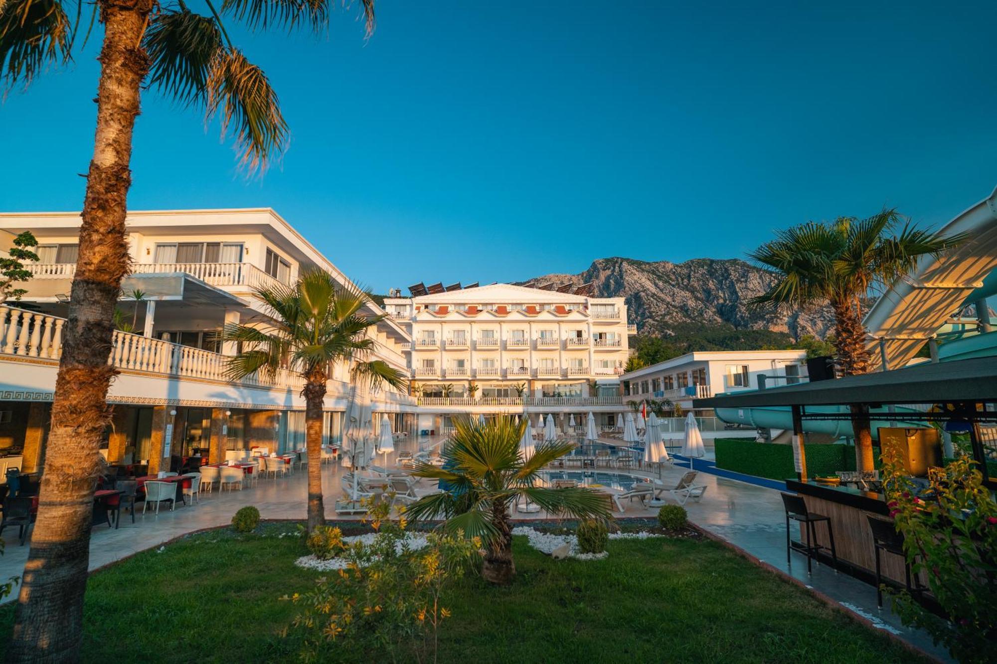 Sl La Perla Kemer Resort Antália