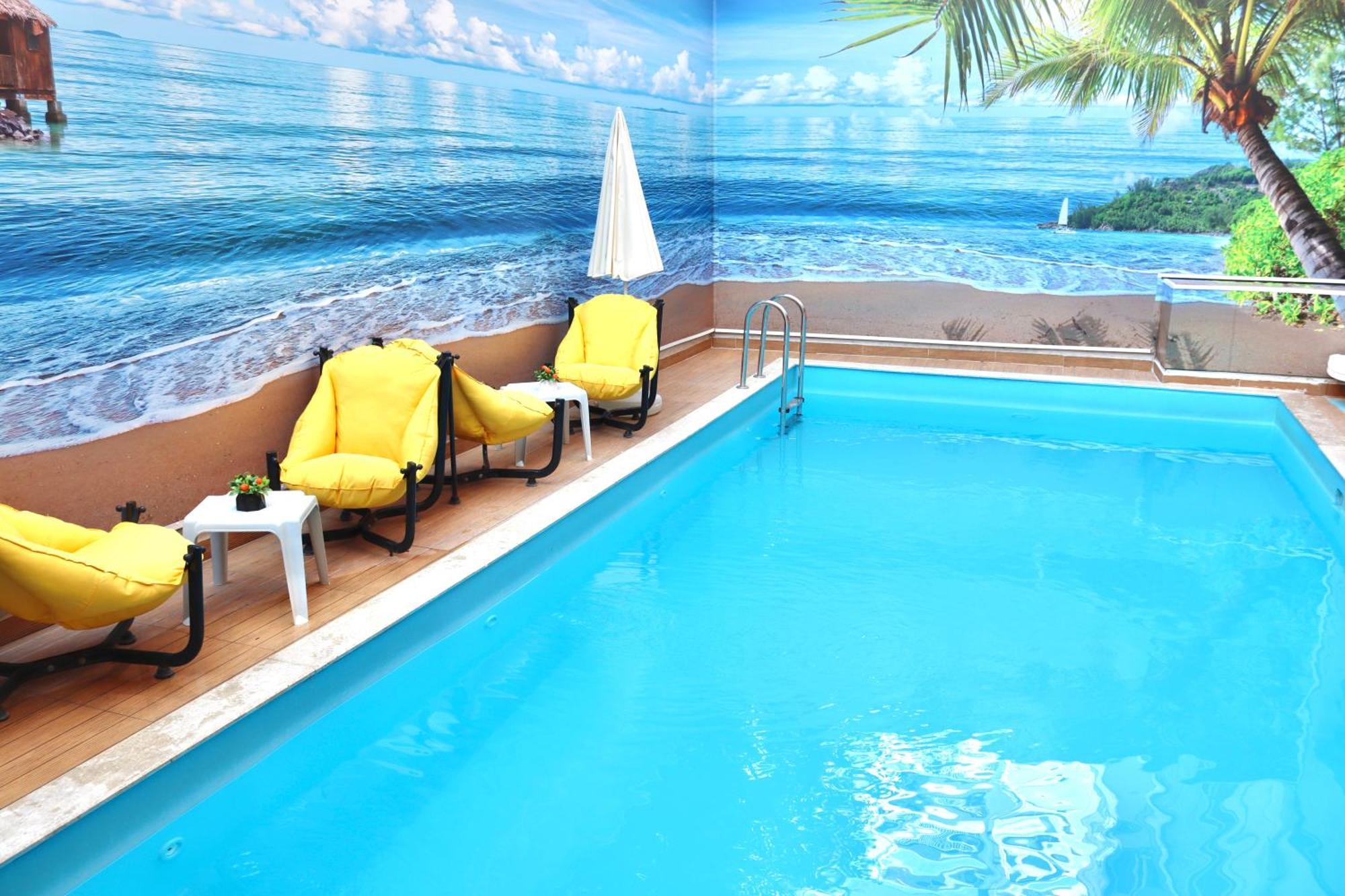 Otel Old Town Point & 4*