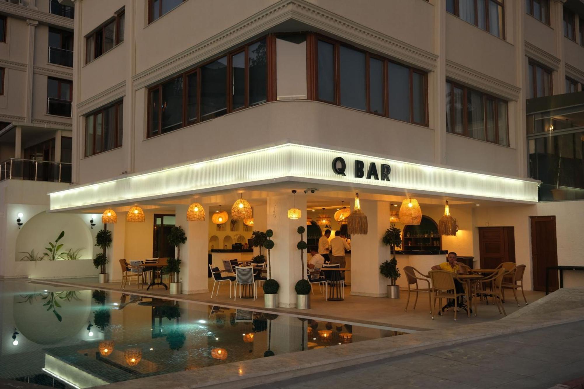 Qinn Otel