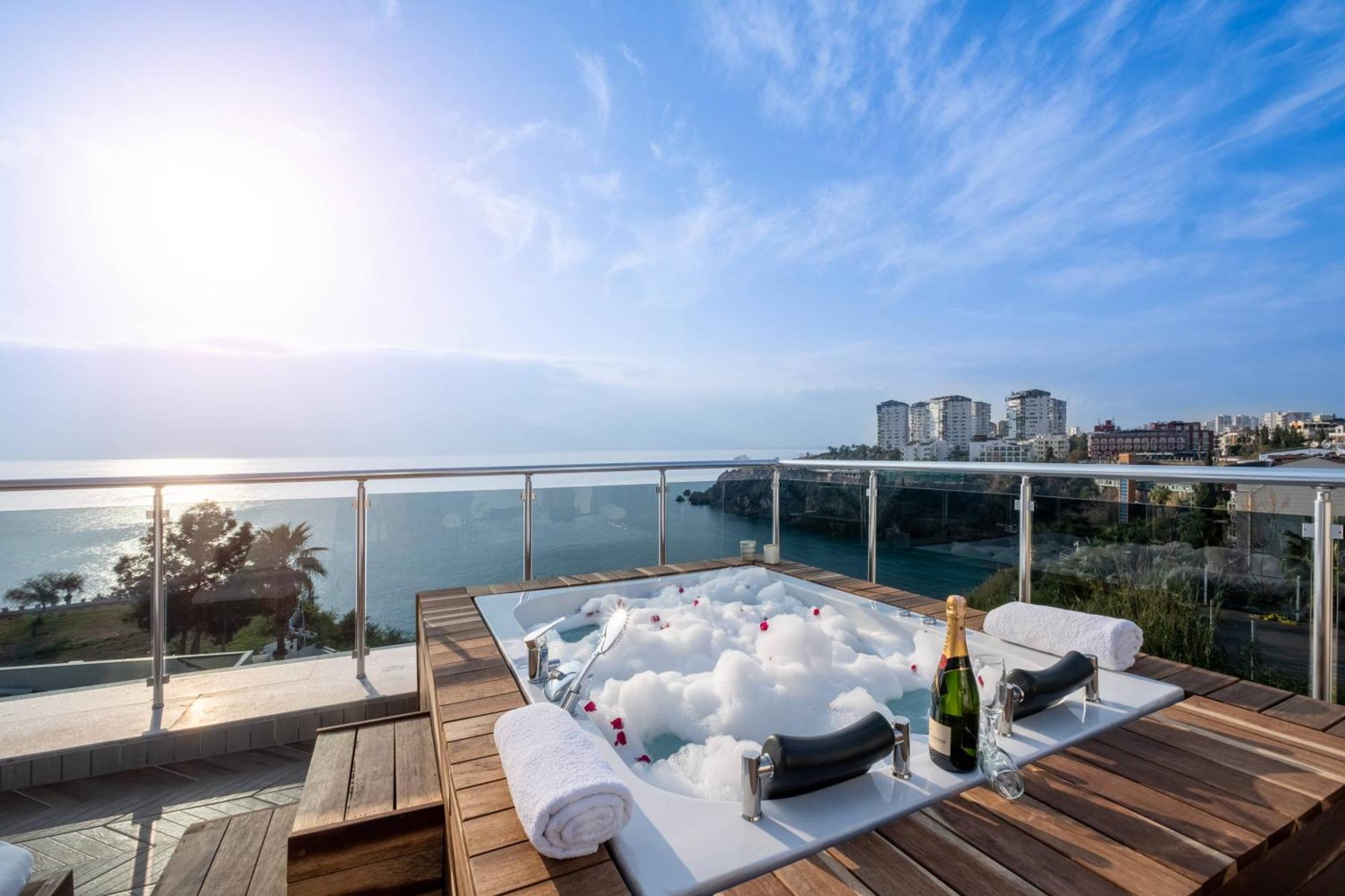 Qinn Otel Antalya