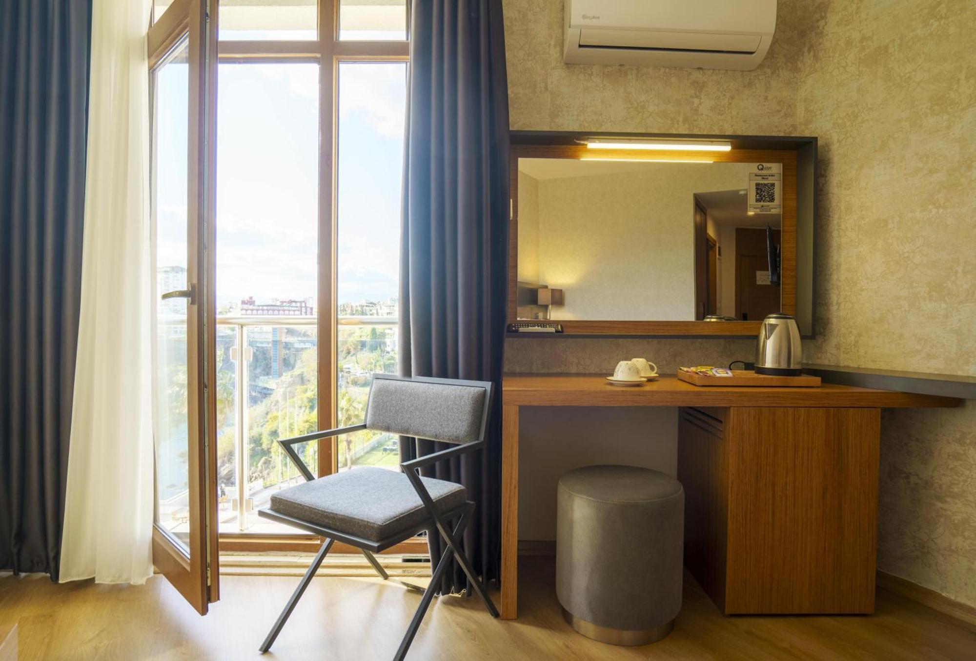 Qinn Otel Antalya